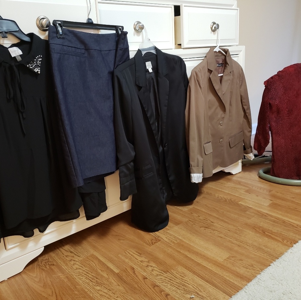 Work Week Chic Sale - Picture 2 of 3